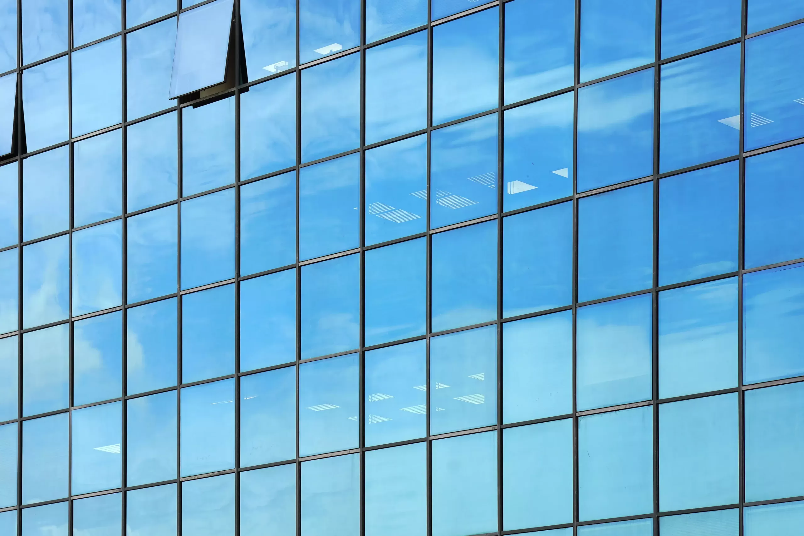 fachadas de cristal Perito judicial Vitoria