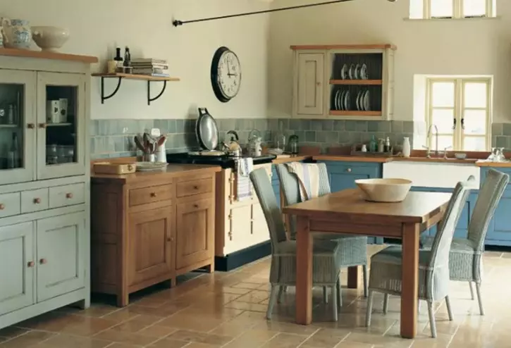 suelos-rusticos-para-cocinas lacador de muebles